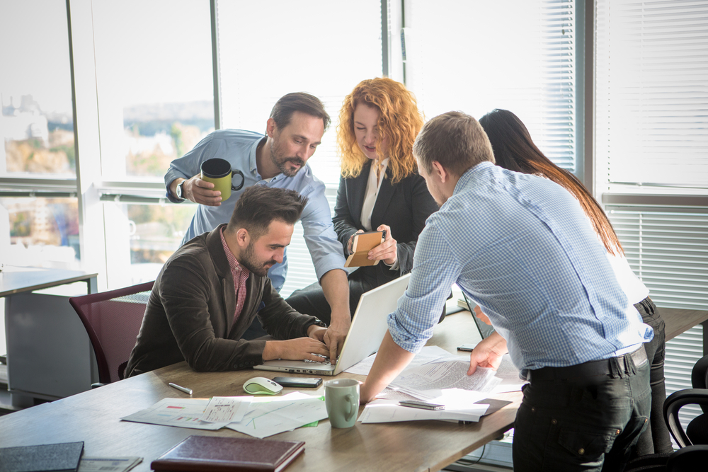 Helping Colleague To Finish Business Plan